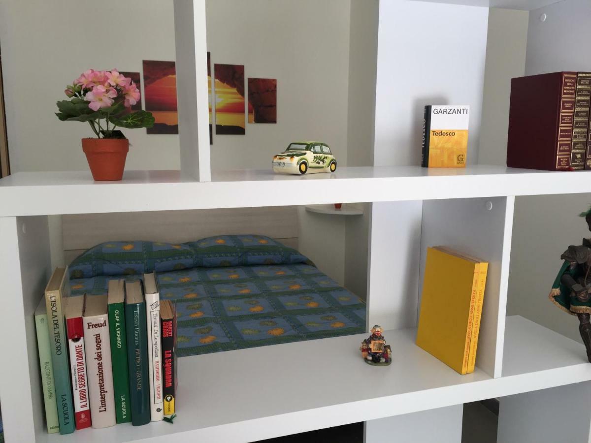 Villa Gelsomino 阿沃拉 外观 照片