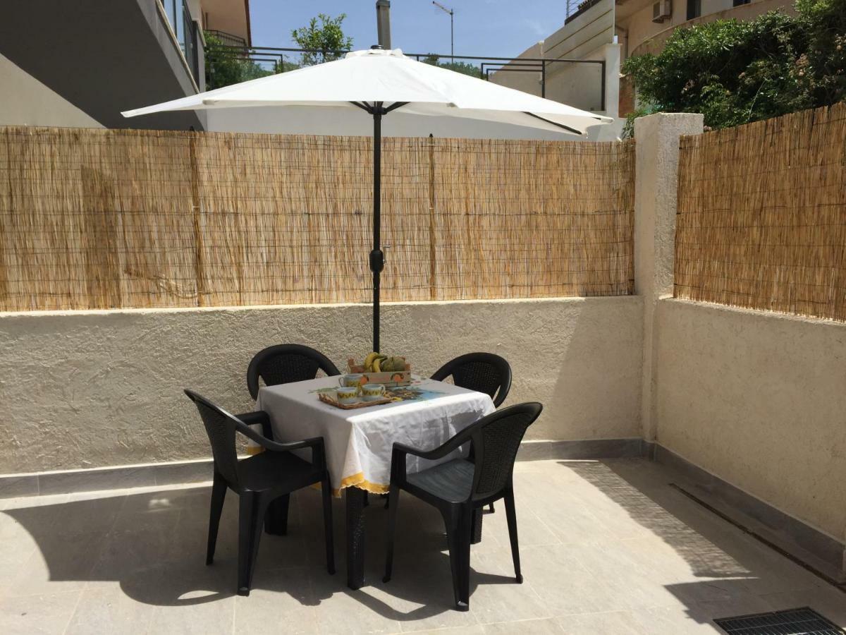 Villa Gelsomino 阿沃拉 外观 照片